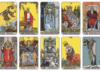 Giới thiệu về Tarot: Nguồn gốc, lịch sử và ý nghĩa của bài bảo